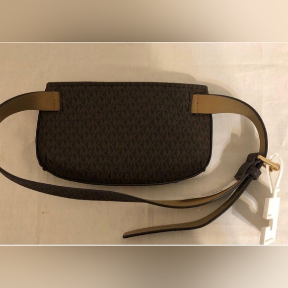 Michael Kors belt - Picture 16 of 16